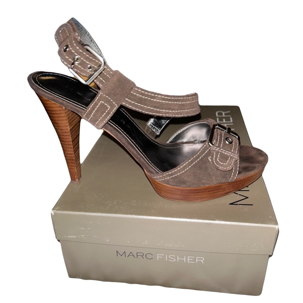 MARC FISHER VIOLINA DARK BROWN SIZE 10M SUEDE PLATFORM SANDALS SILVER HARDWARE
